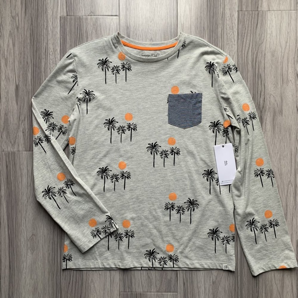 NWT Sovereign Code Graphic Tee